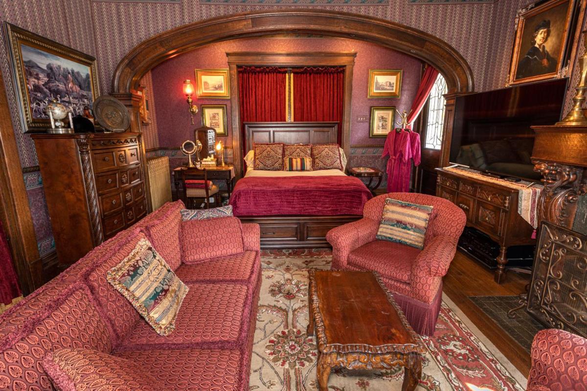 Scottdale South Broadway Manor B&B - Near Fallingwater, Ohiopyle State Park, Hiking & Biking Trails Gap المظهر الخارجي الصورة