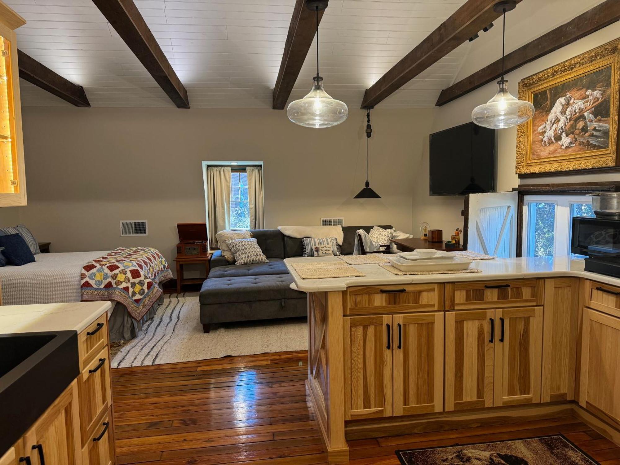 Scottdale South Broadway Manor B&B - Near Fallingwater, Ohiopyle State Park, Hiking & Biking Trails Gap المظهر الخارجي الصورة