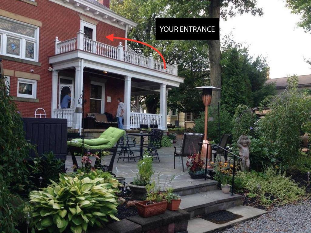 Scottdale South Broadway Manor B&B - Near Fallingwater, Ohiopyle State Park, Hiking & Biking Trails Gap المظهر الخارجي الصورة